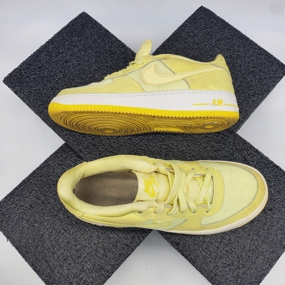 Nike Air Force 1 LV8 (GS) Citron Tint Style AV8183 800 Shoes Size 6Y 7.5 Women - Picture 12 of 12